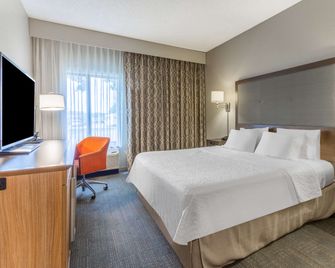 Hampton Inn Eau Claire - Eau Claire - Habitación