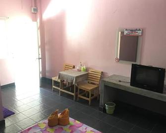 Mee Rak Resort - Bang Lamung - Comedor