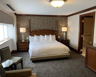 The Towers At Kahler Grand Hotel - Rochester - Bedroom
