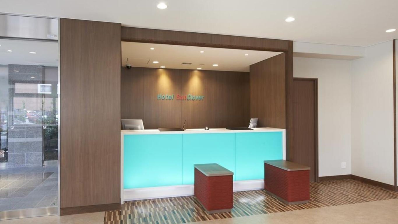 越谷前站陽光三葉草飯店