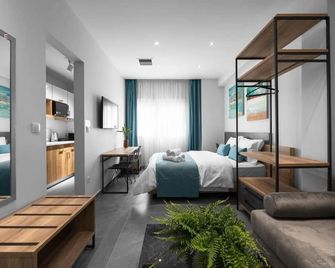 Factory Inn, Nilie Hospitality Mgmt - Salónica - Habitación