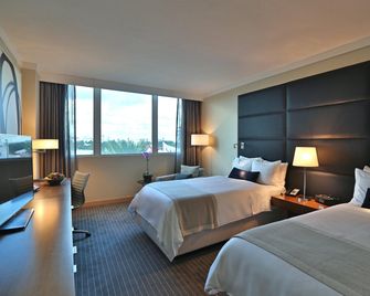 Intercontinental Hotels At Doral Miami By IHG - Doral - Bedroom
