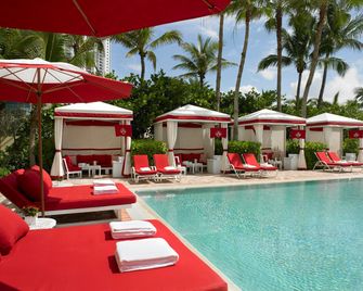 Acqualina Resort and Residences - Sunny Isles Beach - Pool