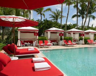 Acqualina Resort and Residences - Sunny Isles Beach - Piscine