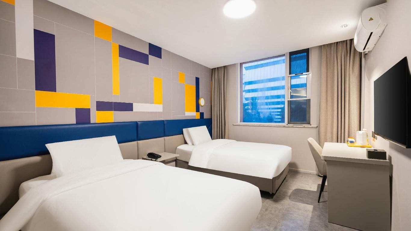 7Days Inn Shanghai Lujiazui Shimao Riviera Garoaden