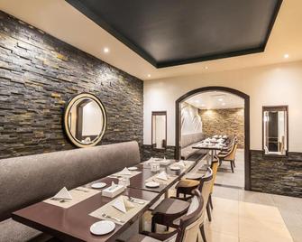 فندق غولدن توليبب قصر الناصرية - الرياض - مطعم