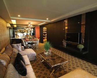Hermess Hotel Johor - Skudai - Obývací pokoj