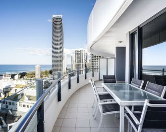 The Wave Resort - Broadbeach - Balcony