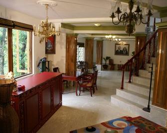 Saramsa Resort - Gangtok - Escaleras