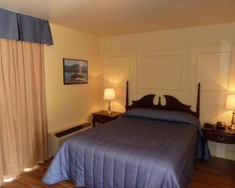 Motel le Point de Vue - La Malbaie - Bedroom