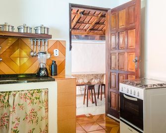 Pousada do Mineiro - טרנקוסו - מטבח