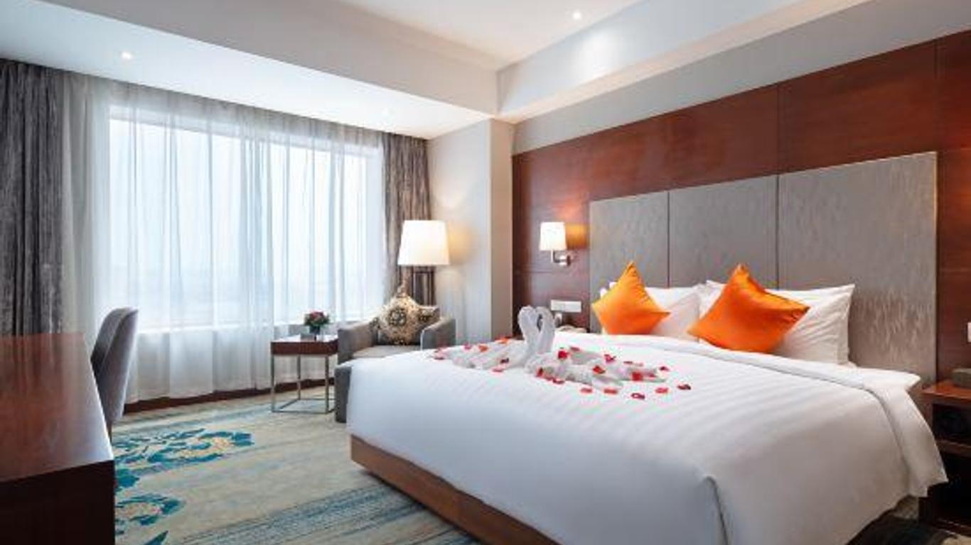 Xiangxuehai Hotel (Suzhou Youlian)