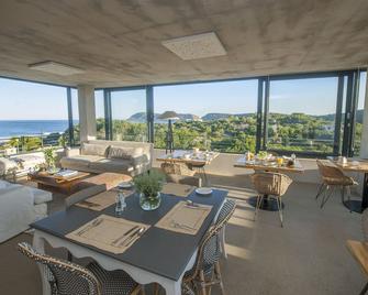 Christiana Lodge - Plettenberg Bay - Huiskamer