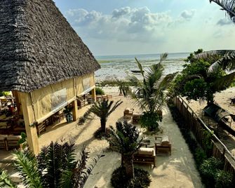 Mayai Ocean Resort - Bwejuu