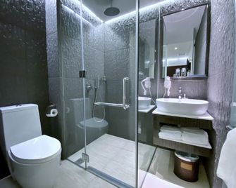 Bliss Hotel Singapore - Singapur - Baño