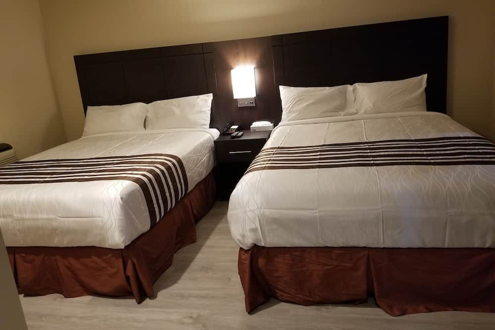 Silver Maple Motel - האליברטון - חדר שינה