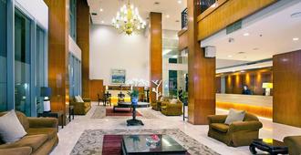 Hotel Santika Jemursari Surabaya - Σουραμπάγια - Σαλόνι ξενοδοχείου