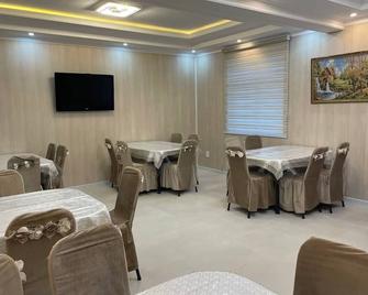 Yangiobod Hotel - Angren - Restaurant