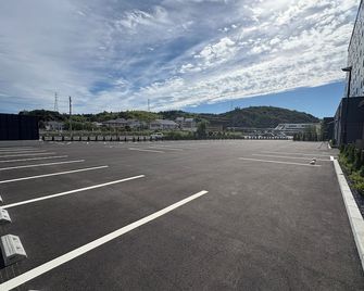 Hotel Route Inn Kurayoshi Ekimae - Yurihama