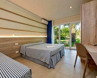 Hotel Villa Rodriguez - Capoliveri - Schlafzimmer