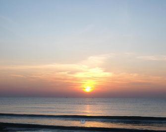 Sea & Sea Villa Resort Sangaroon - Ban Huai Yang - Playa