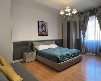 Veniero Apartment - Rom - Schlafzimmer