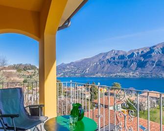 Ca' Maria Tulipano By Wonderful Italy - Bellagio - Balcón