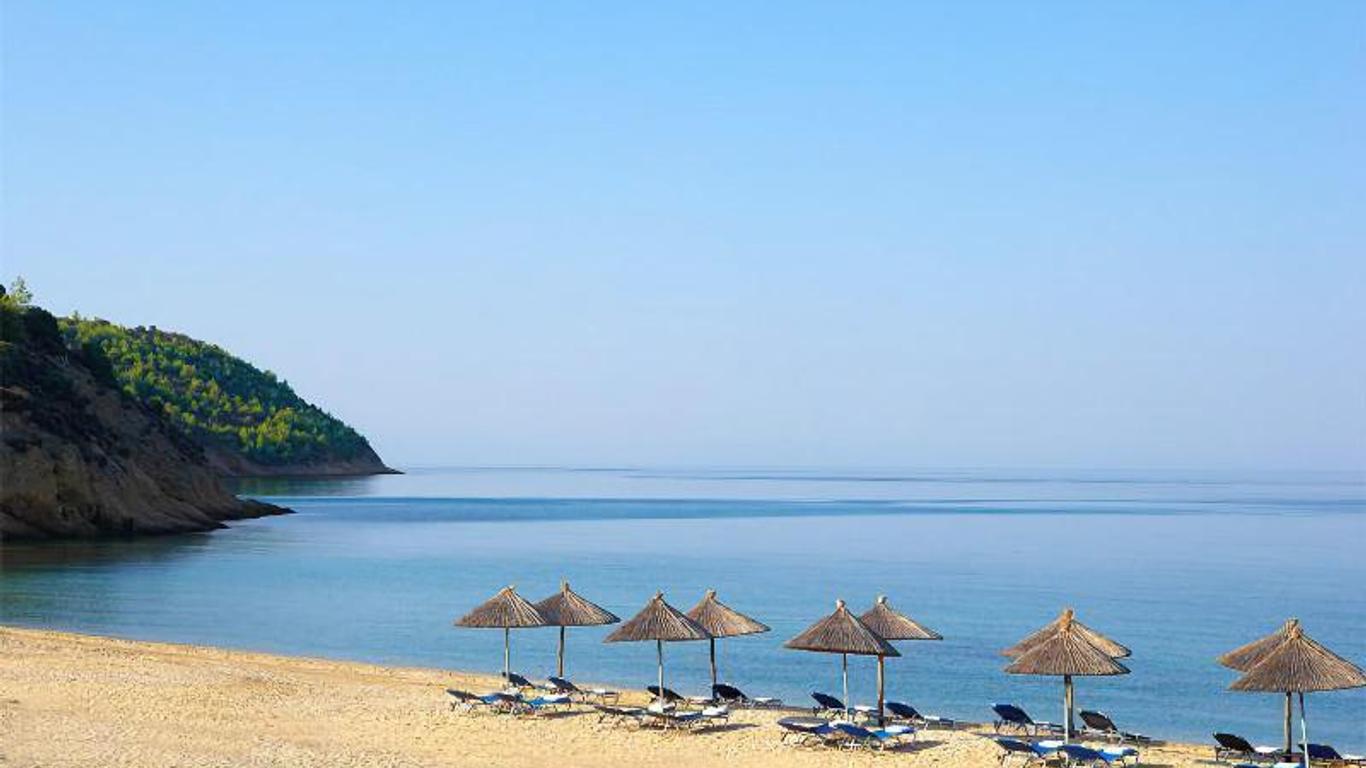 Kamari Beach Hotel