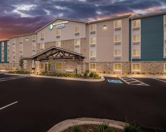 Woodspring Suites Charlotte - Arrowood - Charlotte