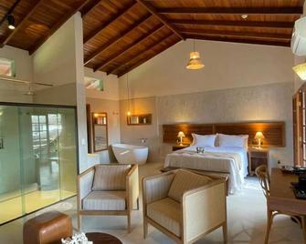 Hiu Hotel - Juquei