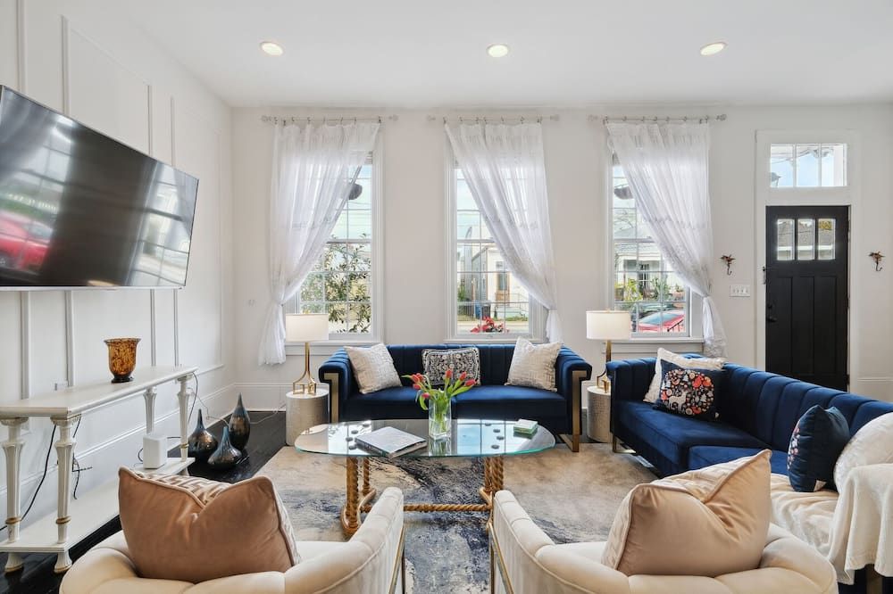 Hotel luxury meets NOLA charm! - New Orleans - Oturma odası