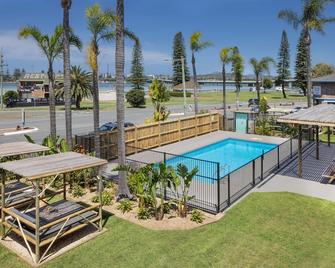 South Pacific Palms Motor Inn - Tuncurry - Pool
