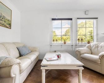 Beautiful Home In Slangerup With Wifi - Slangerup - Sala de estar