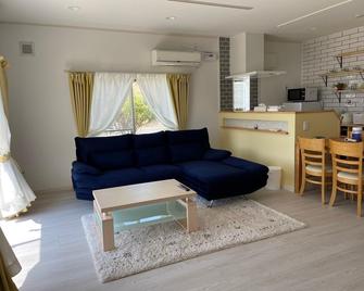 Holiday Villa Ta-View - A House Surrounded By Mountains And The Sea - Shodoshima - Salon