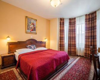 Hotel Grand - Ungarisch Hradisch - Schlafzimmer