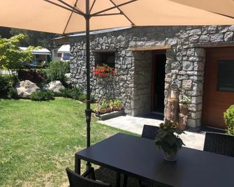 I Larici Camping Lodge - Ossana - Patio