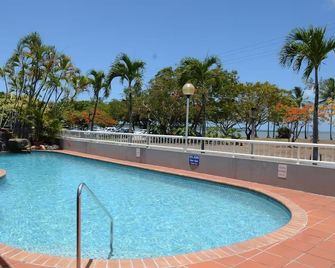 The Reef Motel - Cairns - Pool