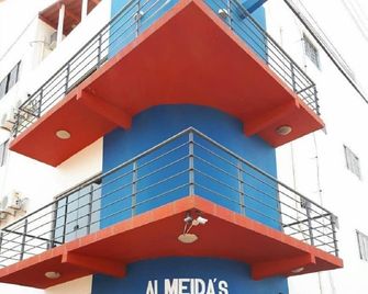 Almeidas Hotel - Tangará da Serra - Edificio