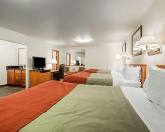 Rodeway Inn - Newport - Bedroom