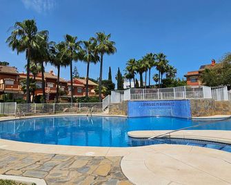 La Casita de Monte Biarritz by Lica - Estepona - Piscine