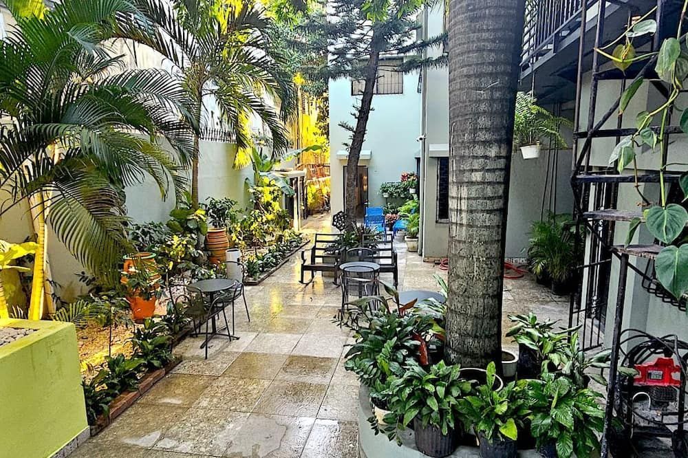Hotelito Bonito Eli & Edw - Santo Domingo - Patio