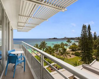 Chateau Royal Beach Resort & Spa, Noumea - Noumea - Balcó