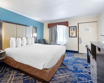 Best Western Franklin Inn - Franklin - Schlafzimmer