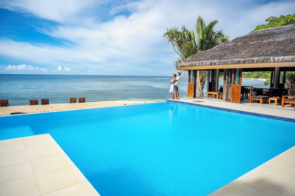 منتجع بريكاس بيتش