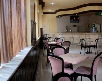 Hotel Saint Georges Tunis - Tunis - Ravintola