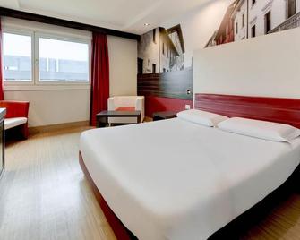 B&B Hotel Trento - Trento - Habitación