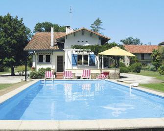 Holiday Home Le Belon by Interhome - Mézos - Piscina