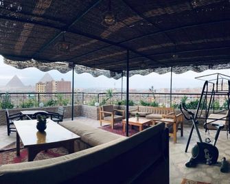 Draz pyramids view Bed & breakfast - 開羅 - 陽台