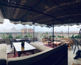 Draz Pyramids View - Kairo - Balkon