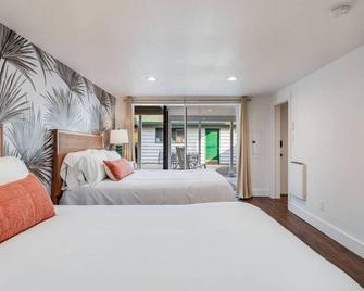 Hot Tub, Central Location, Stylish, 2br/1ba - Seattle - Habitación